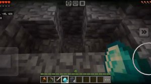 добываю алмазы / minecraft