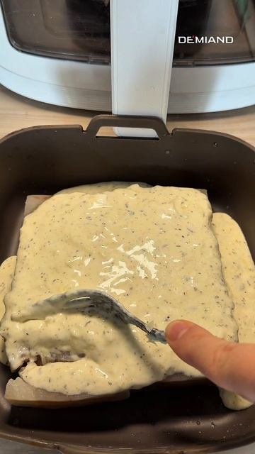Минтай в сырном соусе