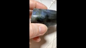 Камень лабрадор с синей иризацией