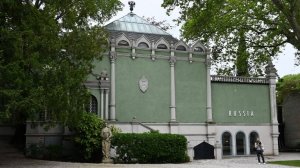 Русский павильон и европейские запреты: как Россию пытались отменить на Биеннале в Венеции