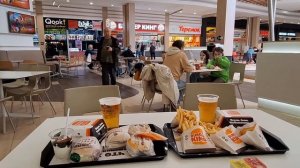 Выбераем подарки ветеранам.Встреча с другом и небольшой перекус-8.05.2026 год.