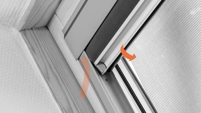 Затемняющая штора RoofLITE DUA Монтаж