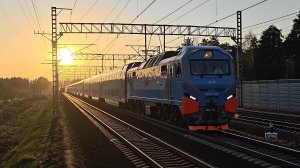 в тяге! «Аврора» под ЭП2К-509 поезд №743 Санкт-Петербург–Москва и догоняющая «Ласточка» ЭС2Г-127