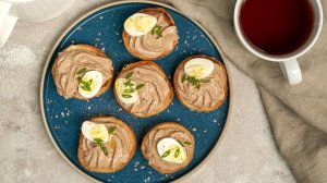Багет с куриной печенью