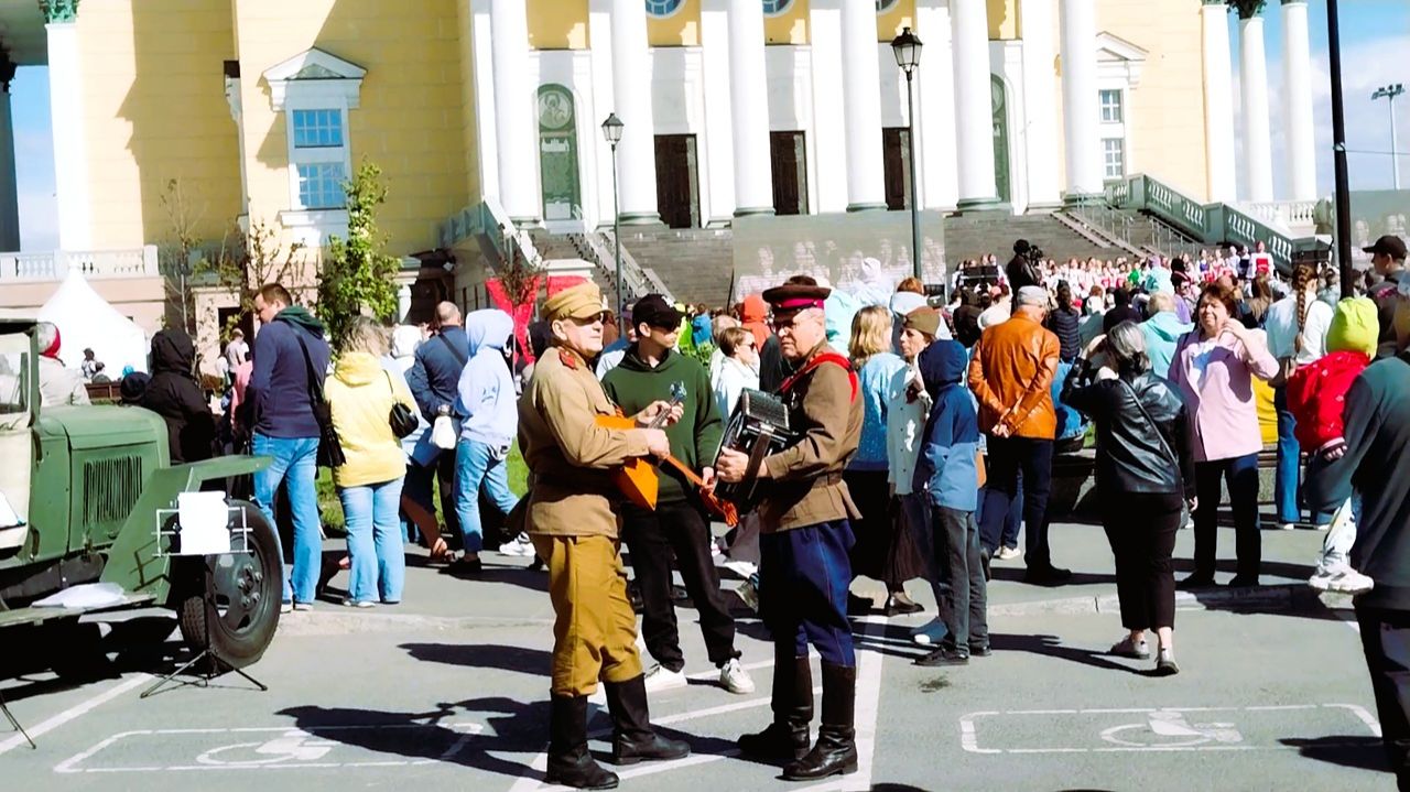 9 мая концерт в честь дня Победы у собора Рождества Христова 🇷🇺