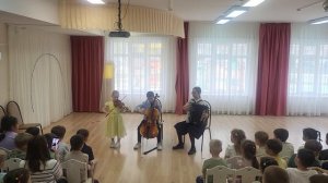 «Мишка с куклой» М.Качурбина