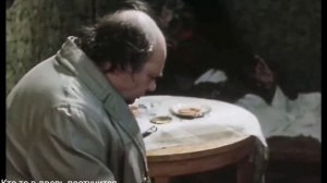 Кто то в дверь постучится- песня на стихи А Комиссарова
