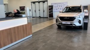 ХАВАЛ ДОРОЖАЕТ АВТОСАЛОНЕ