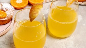 Компот из мандаринов и яблок
