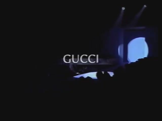 Показ женской коллекции Gucci весна-лето 1996. Часть 1.