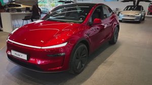 Tesla Model Y 2026 - Интерьер и Экстерьер