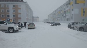 Последствия урагана и снегопада 11 мая 2026, ЯНАО, Пурпе (г. Губкинский)