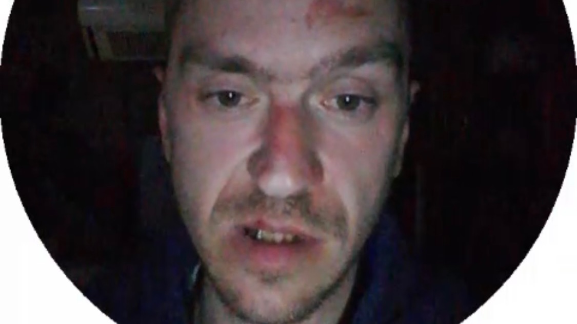 Всё в кучу. Пьяный Витька устроил дебош