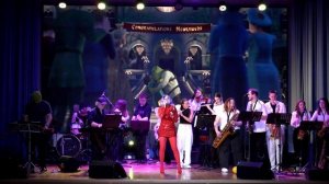 Holding out for a hero OST Шрек
