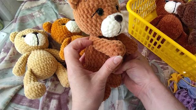 Часть 1 #обзор #мишка готовые работы #вязаныеигрушки Цена 2000 р. обязательно смотри продолжение смотреть онлайн
