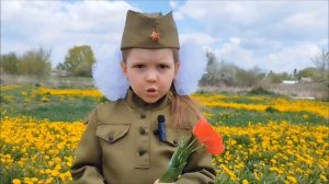 «Чулочки», Читает: Ткачева Полина, 5 лет