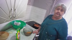 Гости будут в восторге! Салат на праздник Все сыты и довольны Кулинарный рецепт