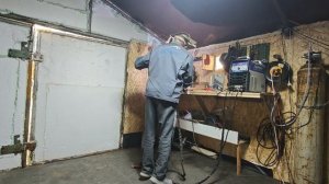 Под 45⁰
 тиг сварка на скорость при сантехнике