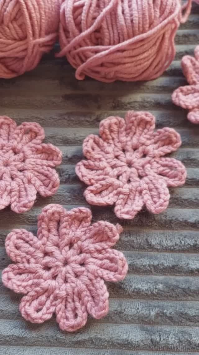 Настроение весна 🌸 Вяжу цветочки для кофточки 🌸🌸🌸