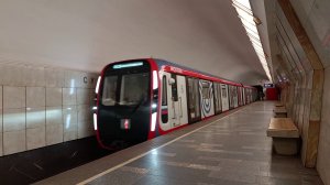 Метро Москвы красивая большая подборка станций и различного типа подвижного состава