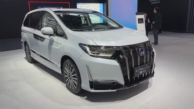 Honda Elysion eHEV 2026 обзор