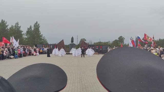 Я выступала у вечного огня 🔥 смотреть онлайн