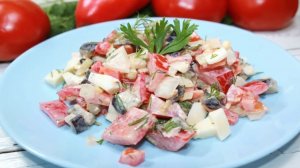 Вкусный осенний салат с баклажанами. Простой салат за 15 минут