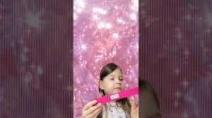 Чистка лица и ушей:))