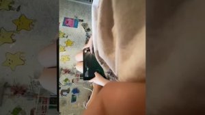 8 часть малыш в жёлтом