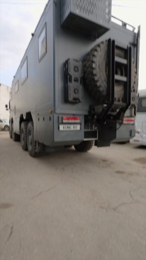 Из пустого фургона в автодом! КАМАЗ 8×8!