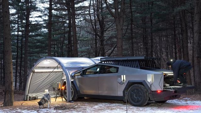 Зимний кемпинг с Tesla CybertruckВечер кино в снегу. АСМР