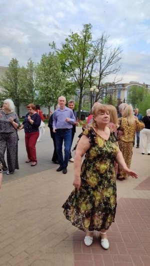 Вечер лёг на плечи..... 10.05.26.