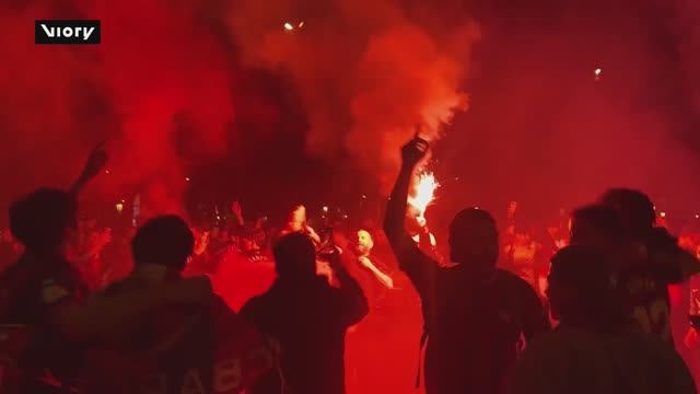 Лас-Рамблас празднует победу «Барселоны» в Ла Лиге