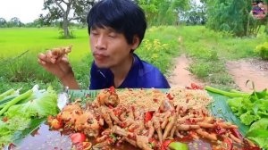 Мукбанг. Китайцы едят на камеру. 🍣 большой сет