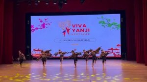 Якутский танец «Хотой» танц.коллектив Манчаары
