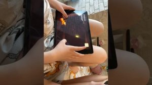 4 часть малыш в жёлтом