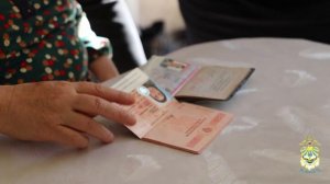 Паспорт для незрячей пожилой женщины