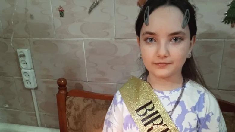 превращаем еду из магазина в блюда из вымышленного ресторана Настя лимс с братом