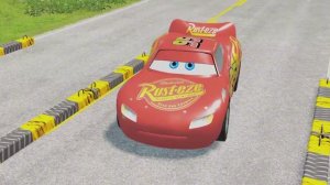 МАШИНКИ ТАЧКИ Молния Маквин 🏎️ ГРУЗОВИК и Опасные ЯМЫ на дороге ⚠️ ПРИКЛЮЧЕНИЯ ГЕРОЕВ №007
