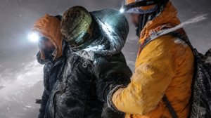 Застрявших на Эльбрусе российских туристов эвакуировали с обморожением