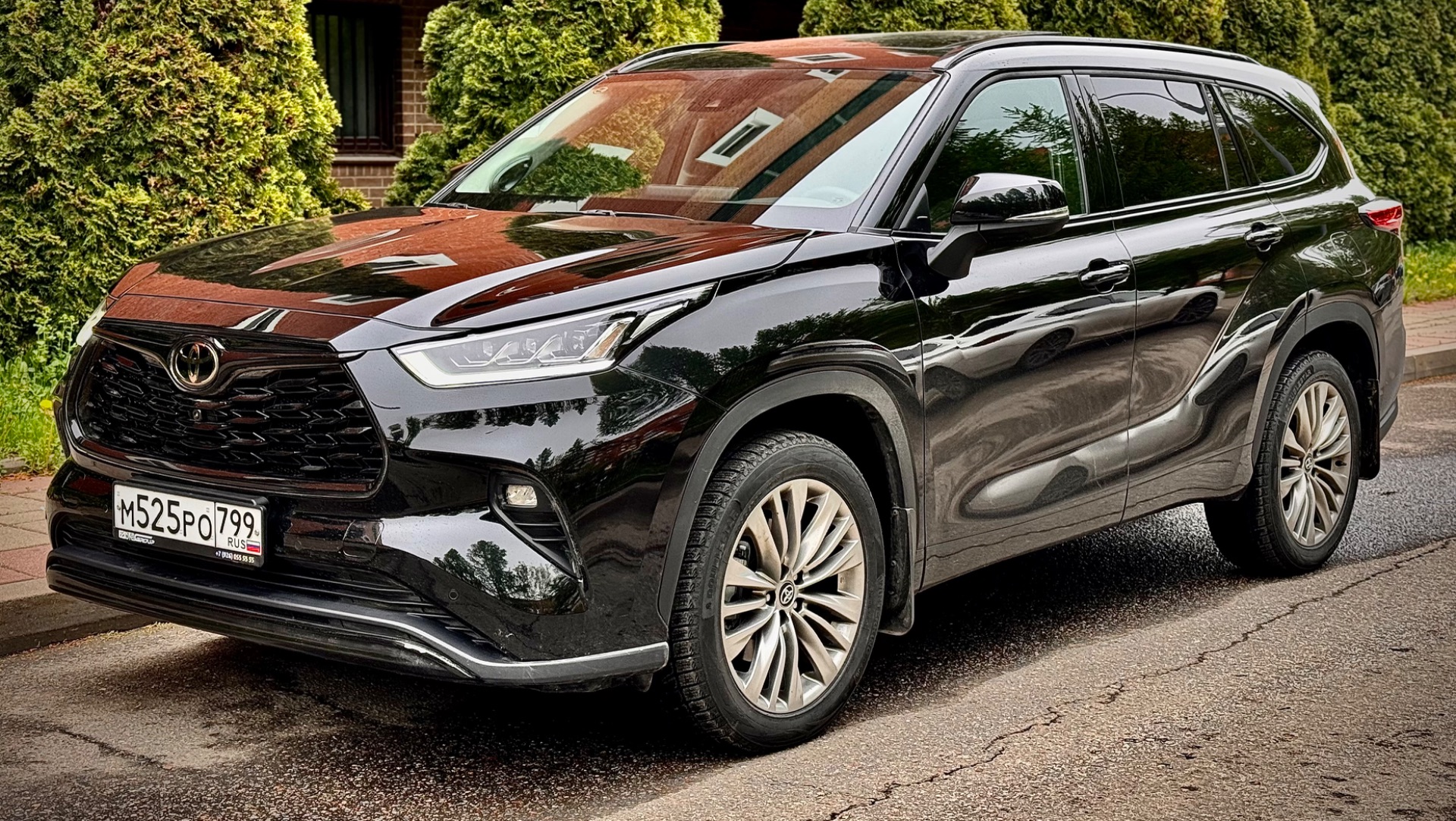 Toyota Highlander, IV (XU7O), 2025 смотреть онлайн