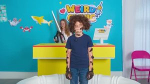 Nastya learns to help her parents and plays with a candy machine