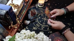 4 КОРОЛЯ, КАКИМИ «ФИБРАМИ» К ВАМ ТЯНЕТ ЕГО.