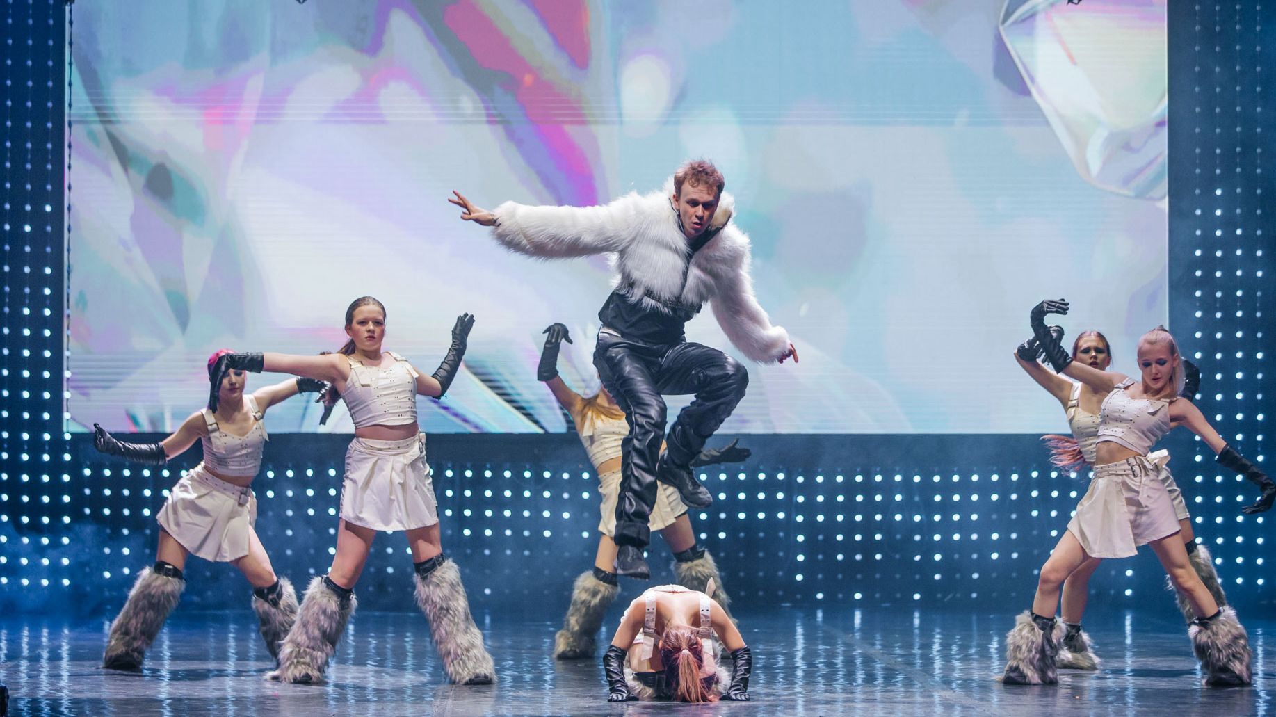 Dance Studio Star смотреть онлайн