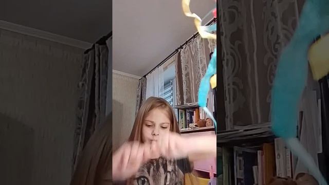 я доделываю котик из бумаги и скотча 2 смотреть онлайн
