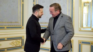 Оружие вместо диалога: визит Писториуса в Киев и ставка на эскалацию