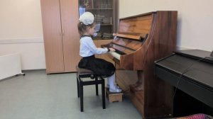 Смирнова Мария,ДШИ№38, Ленинск-кузнецкий муниципальный округ.С .Аллерм Вальс- мюзетт.