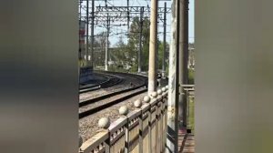 14-летний зацепер получил открытый перелом ноги, сорвавшись с товарного поезда