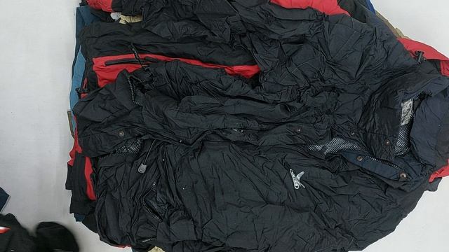 Ветровки мужские  секонд оптом 26 пак