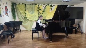 И. Плейель «Сонатина» Исп. Герасименко София, преп. Быковская Н.А.